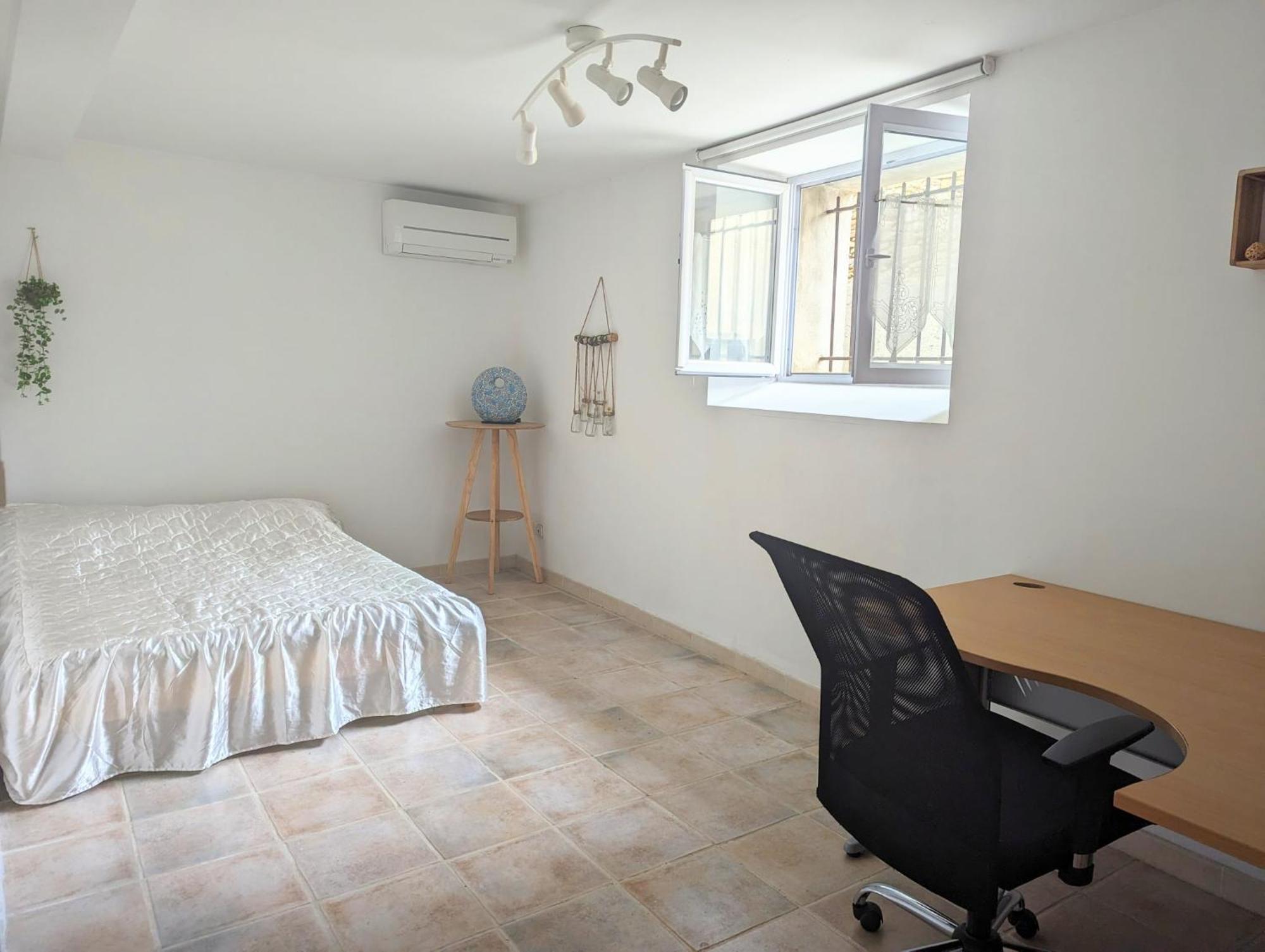 Chambre Climatisee Avec Espaces Privatifs Dont Salle De Bain Et Wc La Liviniere Экстерьер фото
